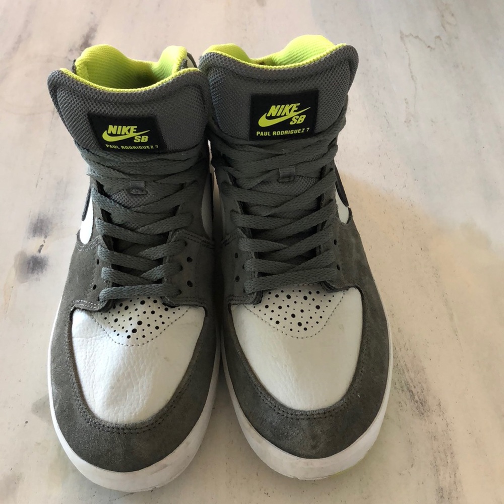 Youth Nike